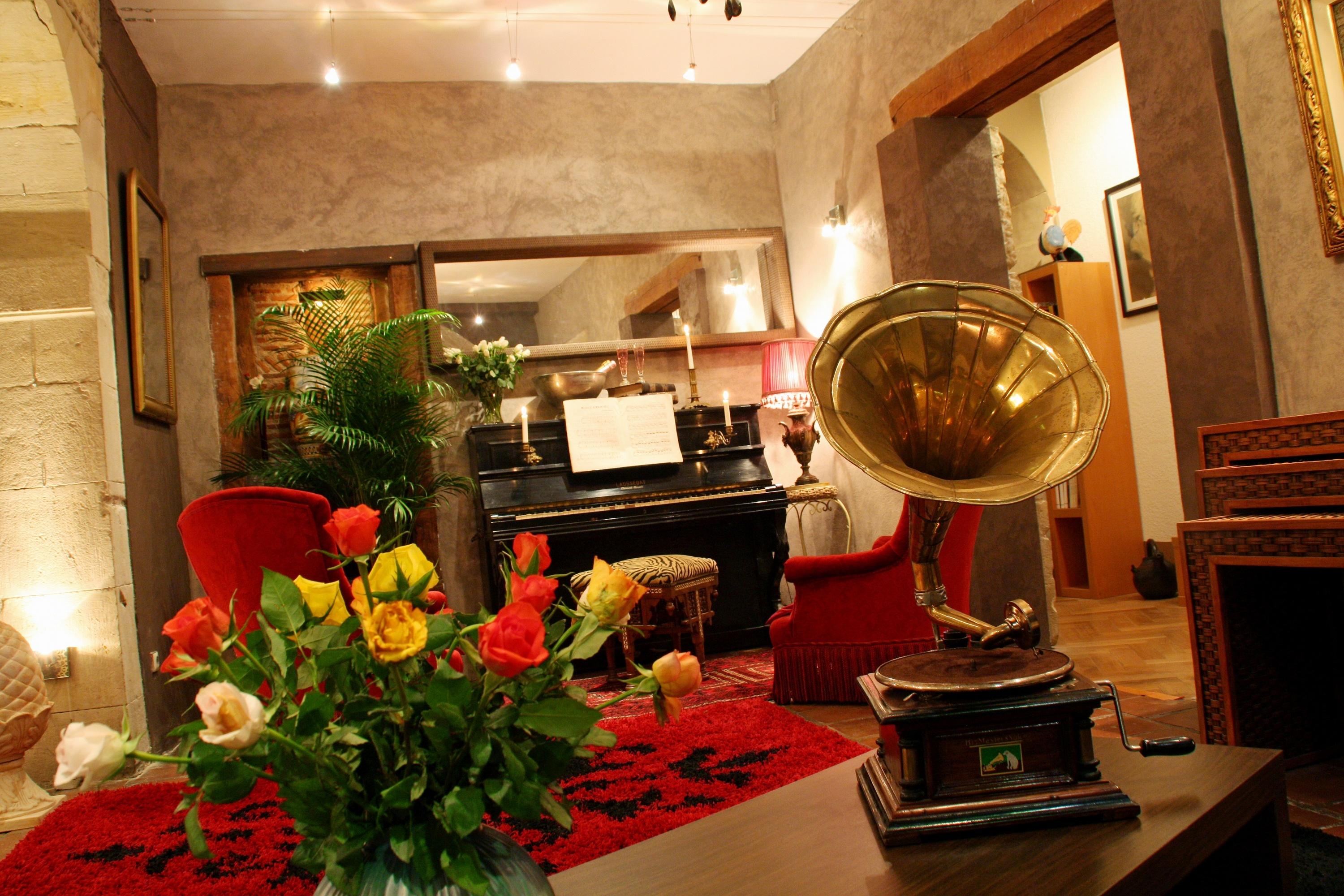 Hotel Renaissance Castres  Kültér fotó