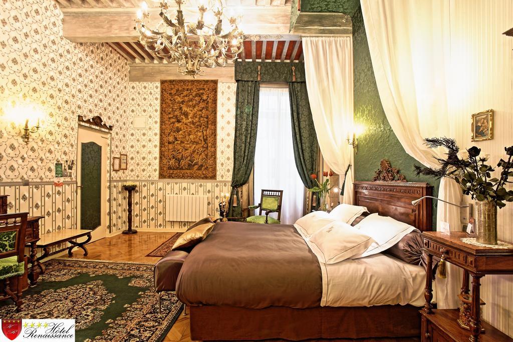 Hotel Renaissance Castres  Kültér fotó